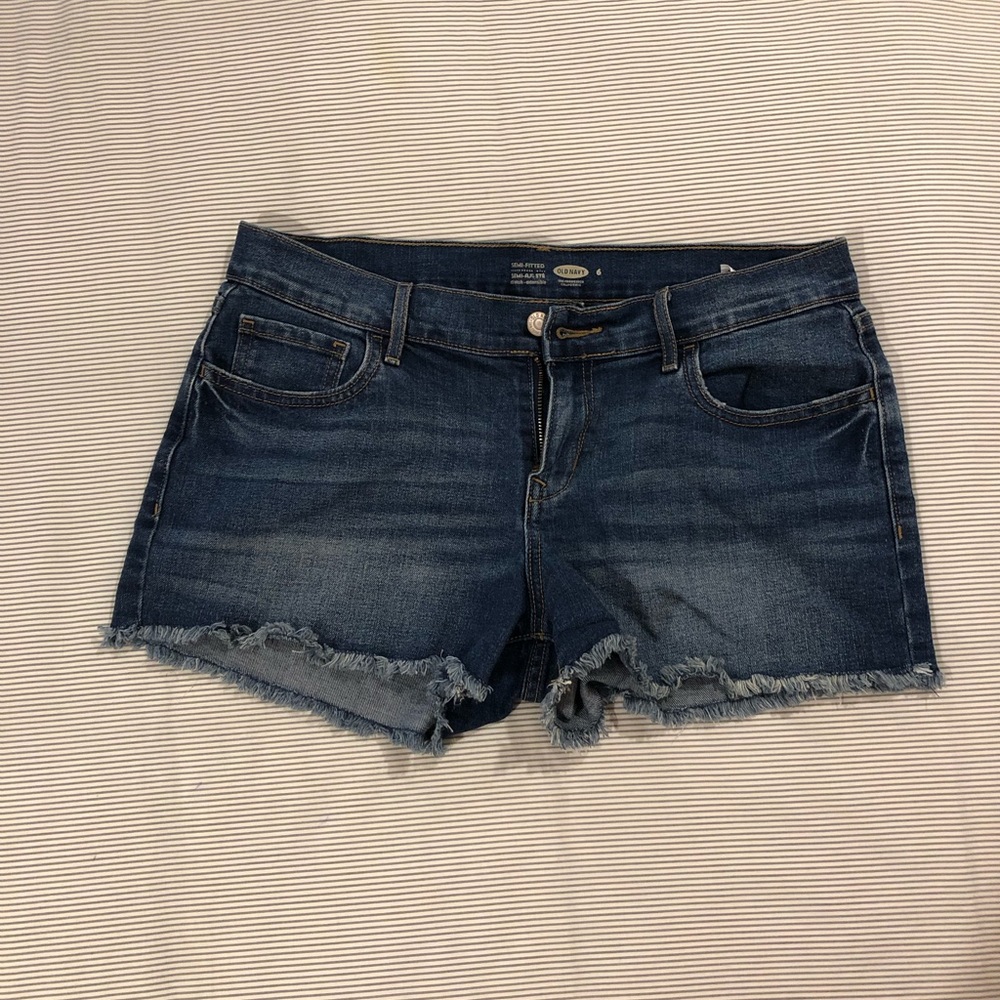 Old Navy cut off denim shorts